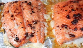 chipotle salmon raw