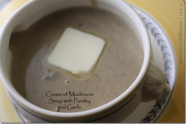 cream_mushroom_soup_parsley_garlic