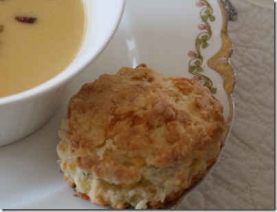 biscuit_with_soup_bowl