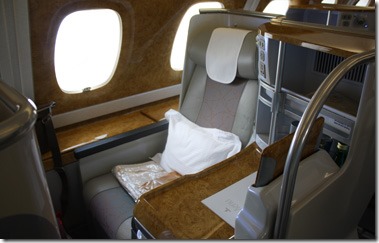 air_emirates_biz_class_seat