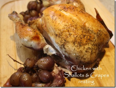 chicken_shallots_grapes_resting_cuttingboard